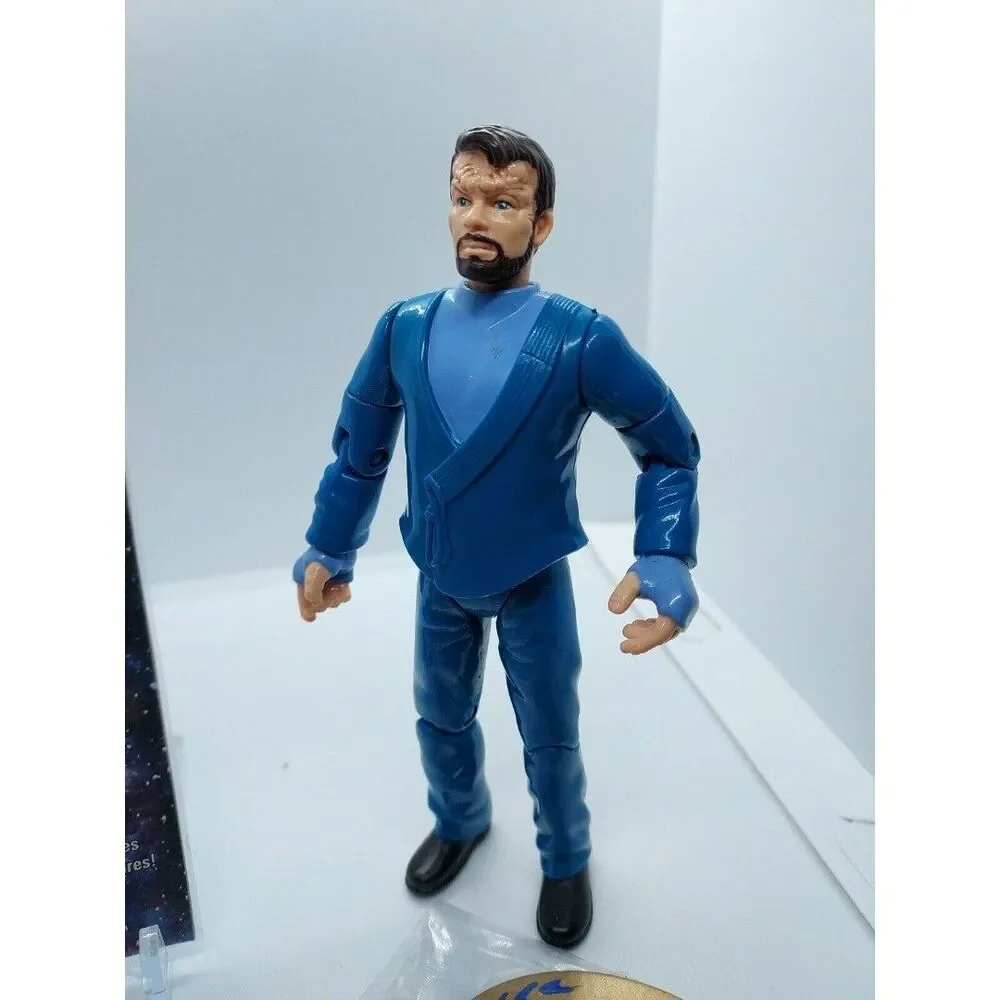 Star Trek Malcorian Riker Vintage 1994 Action Figure & Pog Playmates Loose